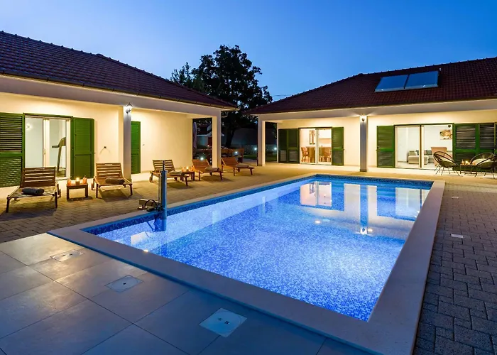Great Escape Villa Sumet